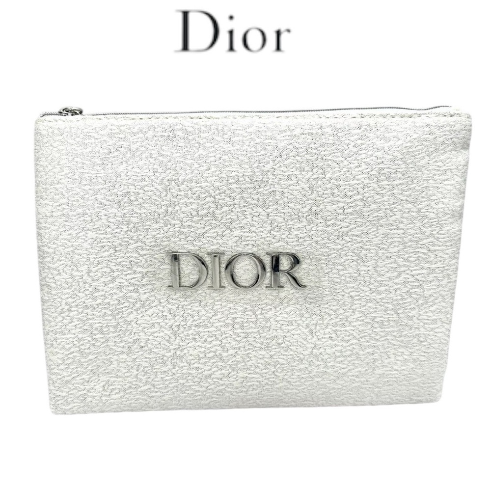 Dior BEAUTY Forever Glow Max Pouch/Clutch/-White/Silver Shimmer New in Package
